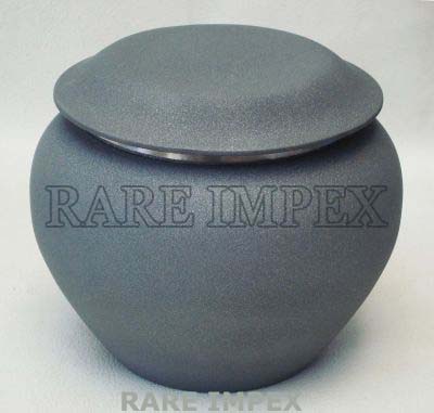 <span style="margin: 0px 0px 5px 0px; font-weight: 600;">RI-AL-9769</span><br />Alloy Pet Urn