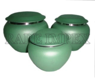 <span style="margin: 0px 0px 5px 0px; font-weight: 600;">RI-AL-9812B</span><br />Pet Urns