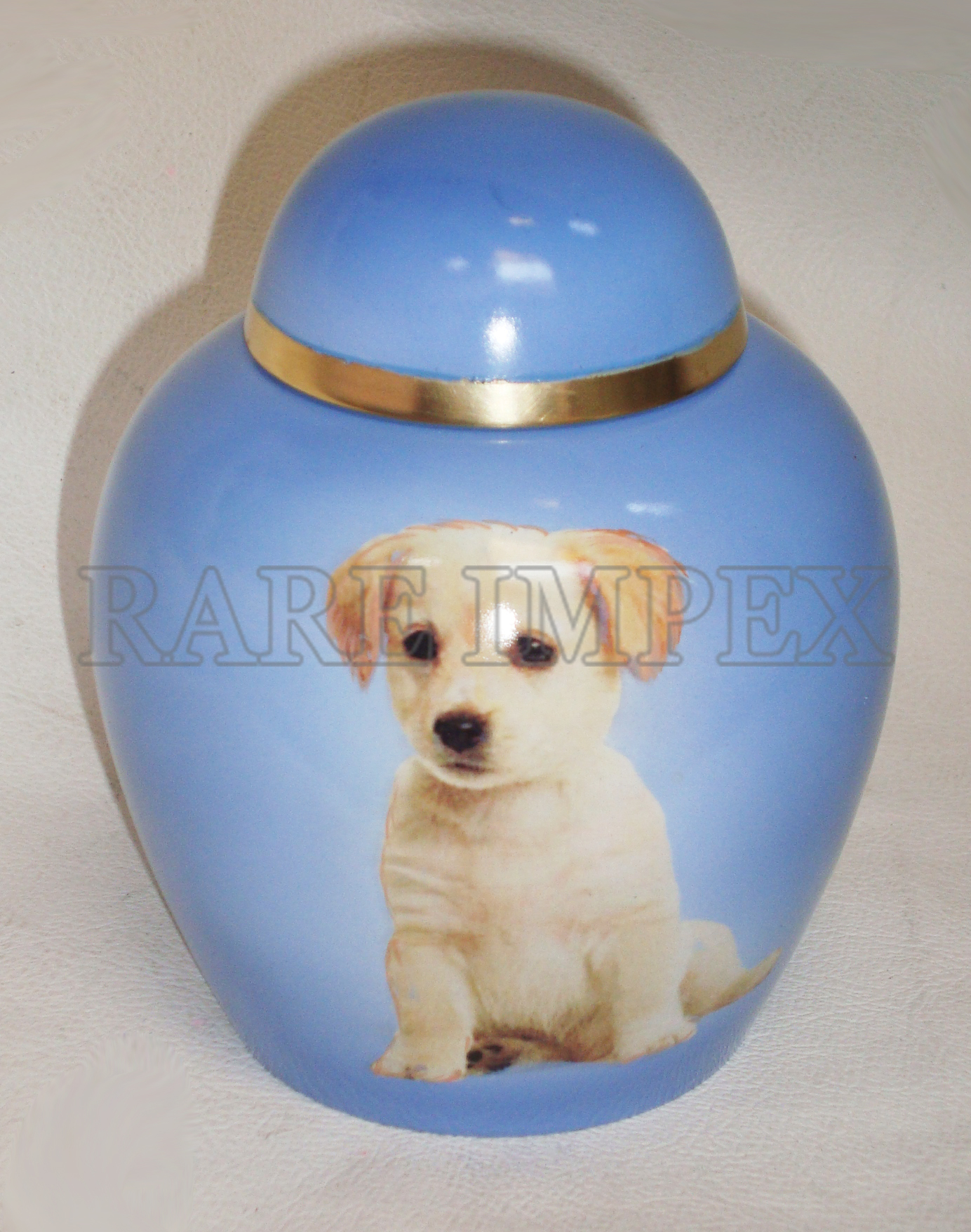 <span style="margin: 0px 0px 5px 0px; font-weight: 600;">RI-BR-9149</span><br />Dog Urn