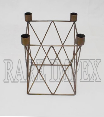 <span style="margin: 0px 0px 5px 0px; font-weight: 600;">RI-15953</span><br />Wire Candle Holder 4 Candles