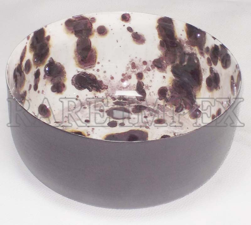<span style="margin: 0px 0px 5px 0px; font-weight: 600;">RI-17064</span><br />Leopard Finish Metal Bowl