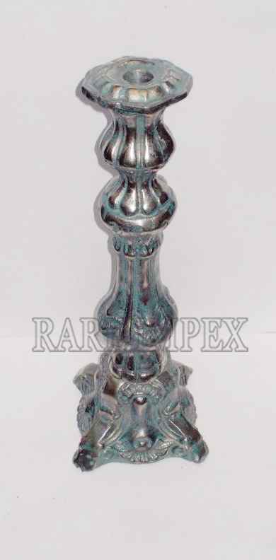 <span style="margin: 0px 0px 5px 0px; font-weight: 600;">RI-AL-15426</span><br />Nickle Antique Aluminium Candle Holders