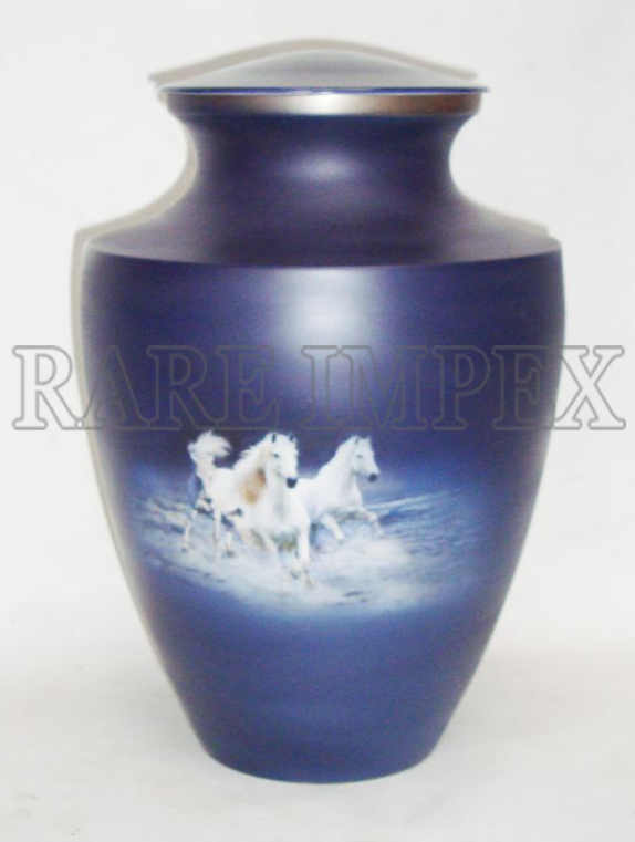 <span style="margin: 0px 0px 5px 0px; font-weight: 600;">RI-BR-9291</span><br />Horse Brass Urns Manufacturer