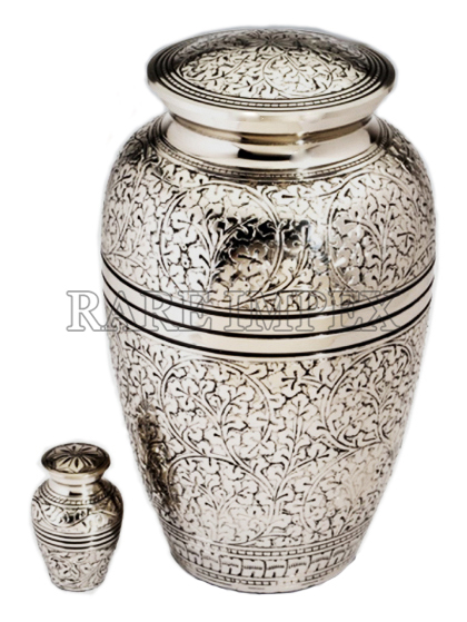 <span style="margin: 0px 0px 5px 0px; font-weight: 600;">RI-BR-9924</span><br />Brass Cremation Urns