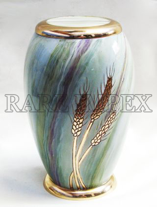 <span style="margin: 0px 0px 5px 0px; font-weight: 600;">RI-BR-9932</span><br />Brass Cremation Urns