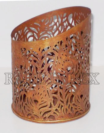 <span style="margin: 0px 0px 5px 0px; font-weight: 600;">RI-IR-15161</span><br />Rustic Votives