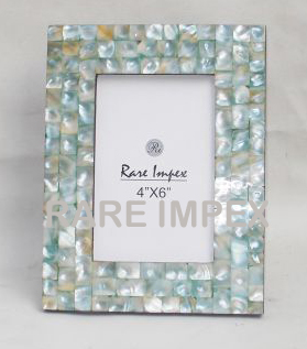 <span style="margin: 0px 0px 5px 0px; font-weight: 600;">RI-WD-4085</span><br />Wooden Photo Frames Manufacturer